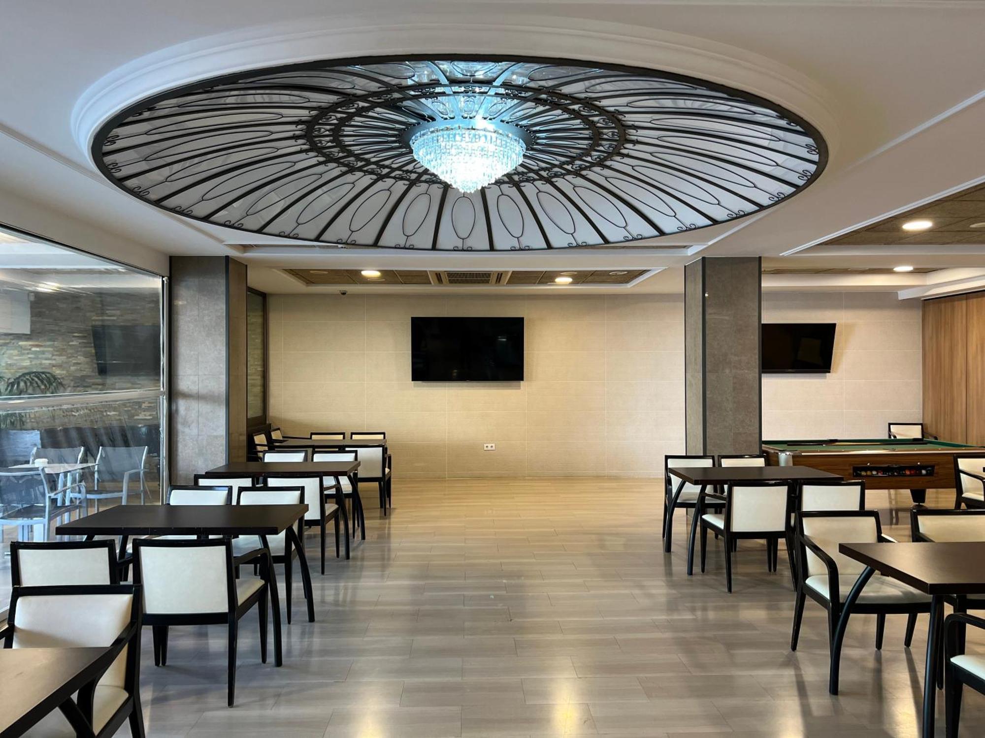 Hotel Astoria Park Lloret de Mar Exterior photo